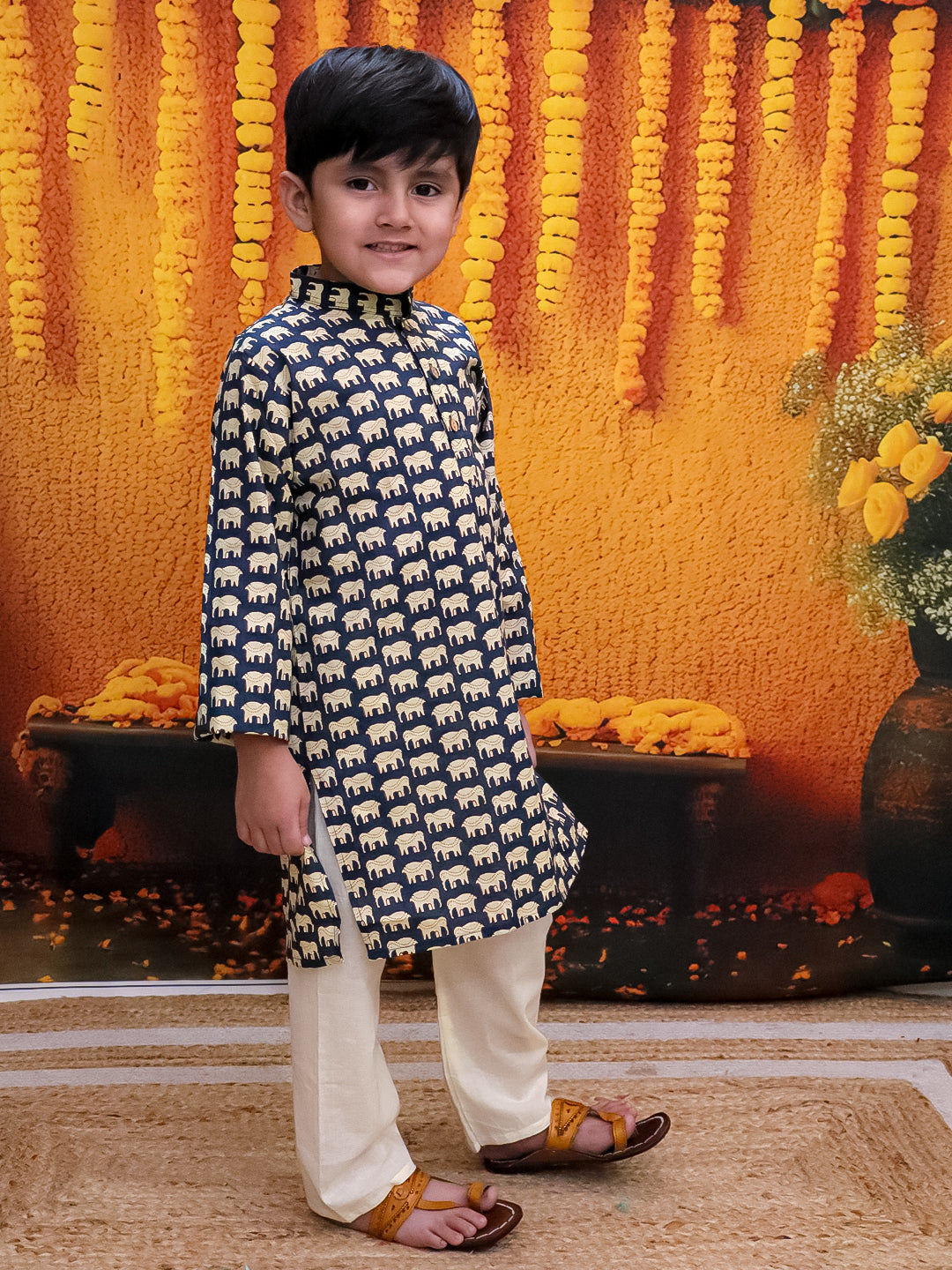 BownBee Pure Cotton Hathi Print Kurta Pajama for Boys- Blue