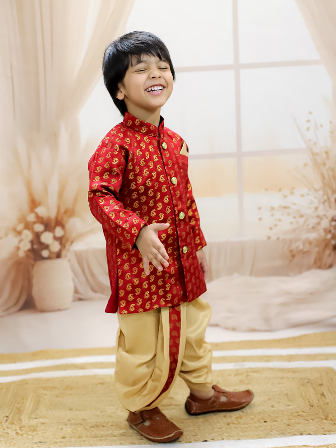 BownBee Jacquard Full Sleeve Sherwani Dhoti for Boys- Maroon