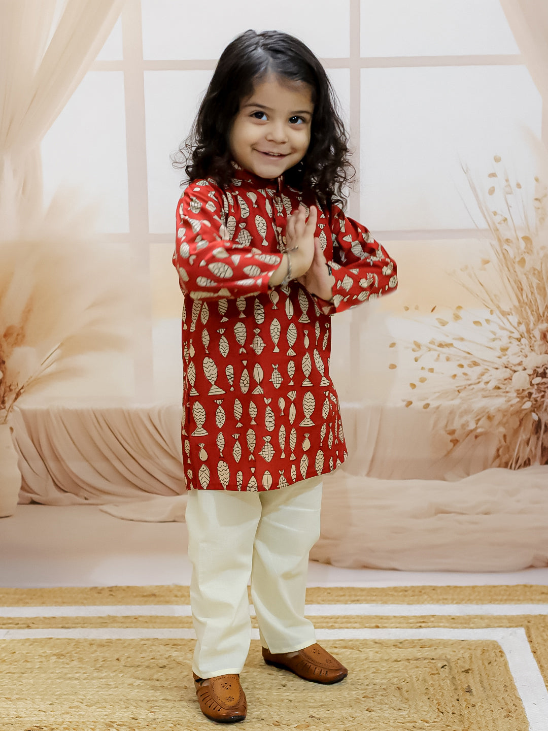 BownBee Boys Pure Cotton Fish Print Full Sleeve Kurta Pajama - Maroon