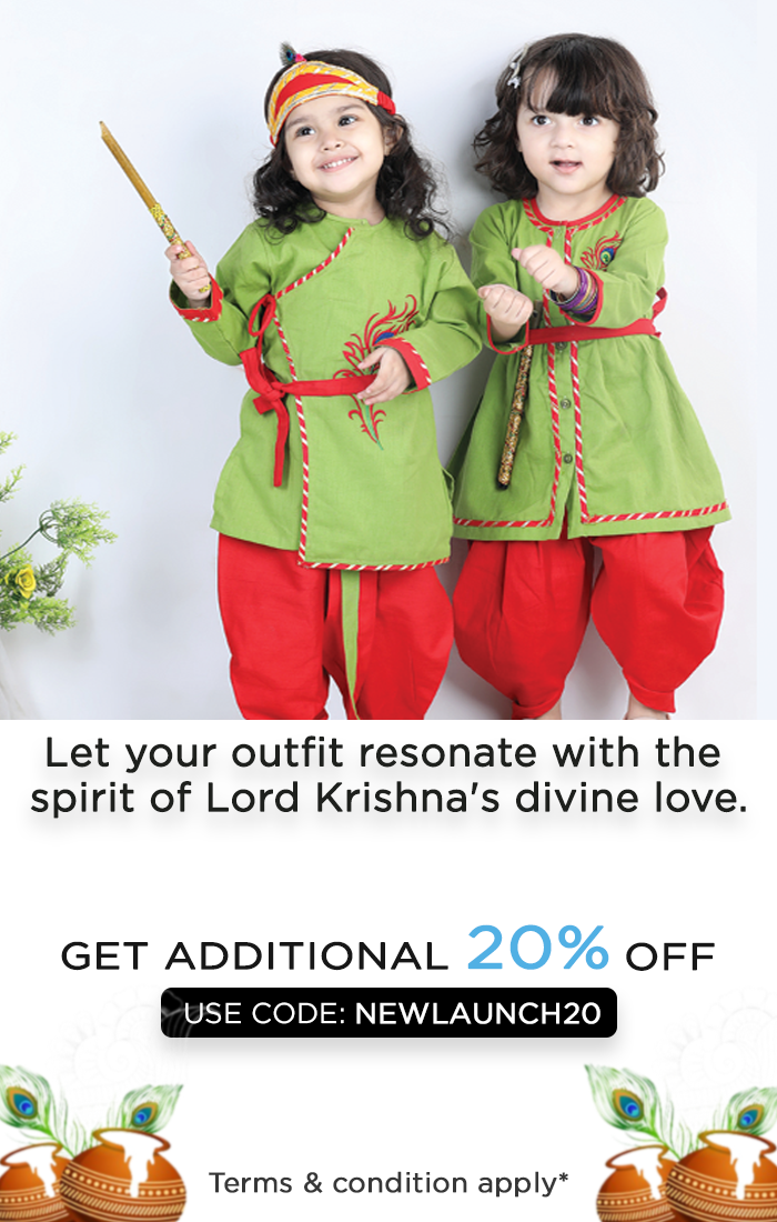 Small Baby Girl In Radha Costume On Krishna Janmashtami Stock Photo -  Download Image Now - iStock